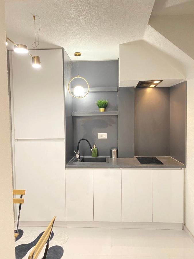 Wild Pear Old Town Boutique Accommodation โอครีด ภายนอก รูปภาพ