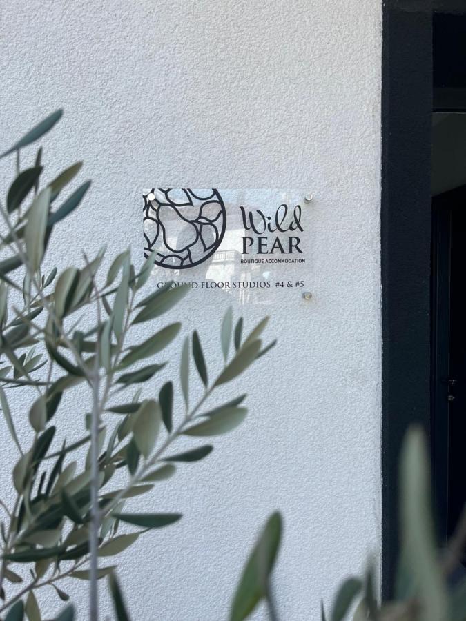 Wild Pear Old Town Boutique Accommodation โอครีด ภายนอก รูปภาพ
